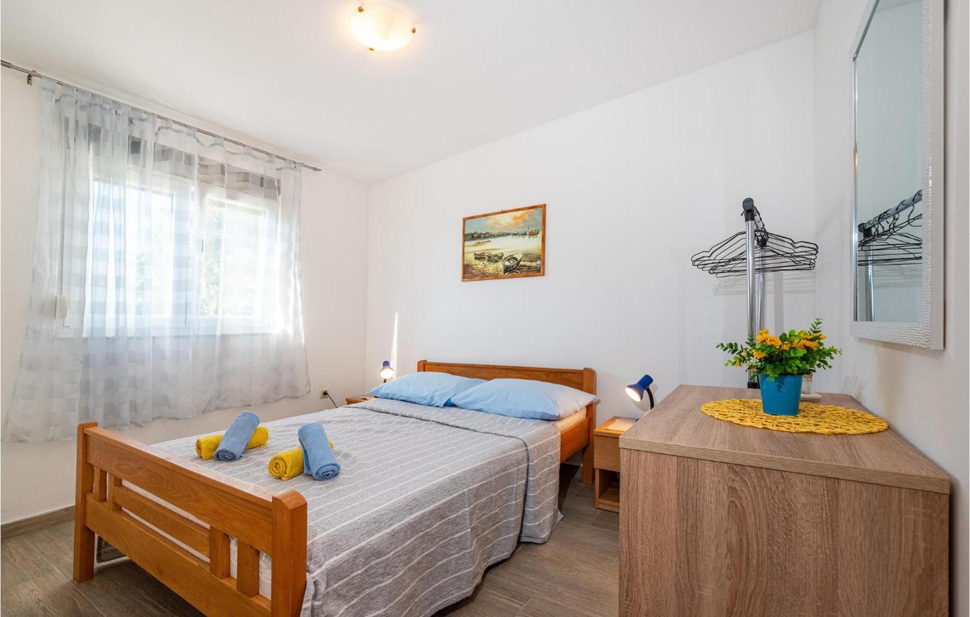 Beautiful Home In Rovanjska With Wifi Εξωτερικό φωτογραφία